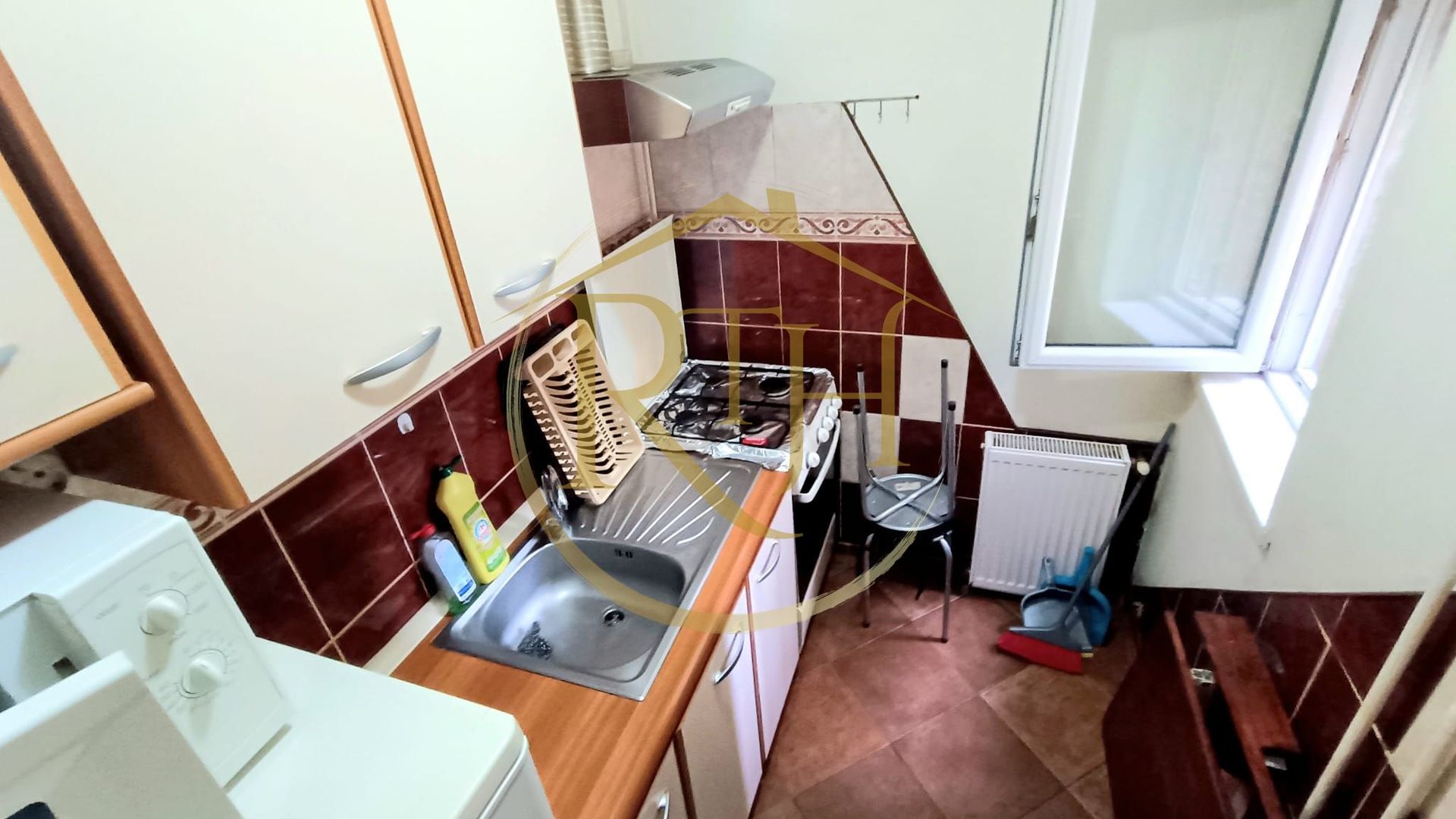 Inchiriez ap cu o camera in Girocului la padurice 250 euro/luna. - Poză 10