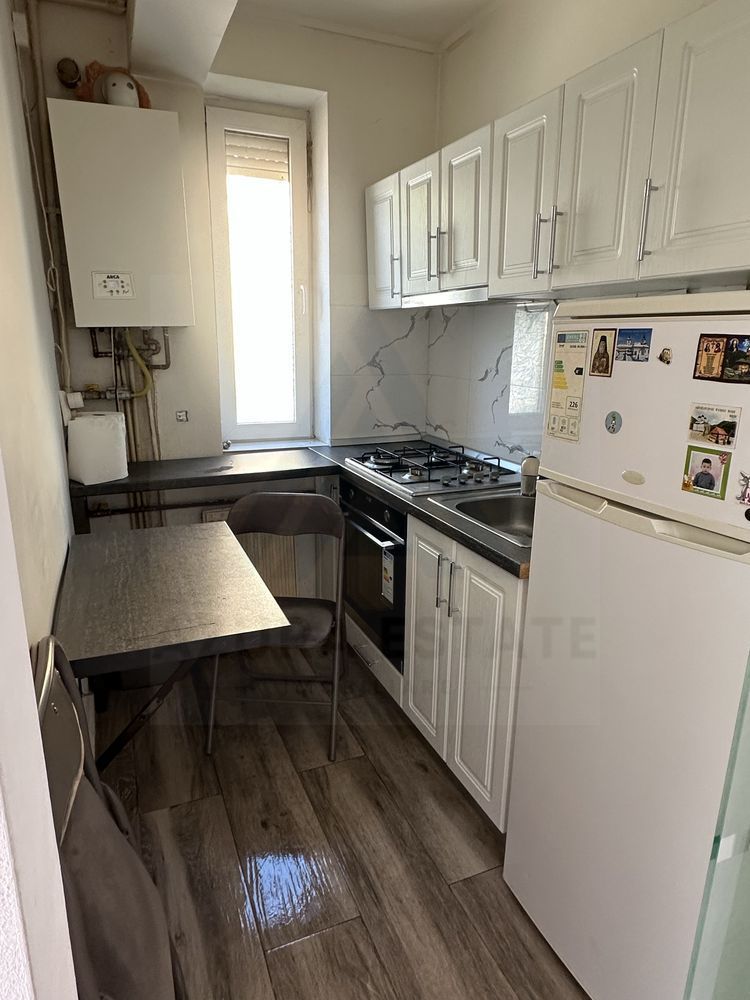 Garsoniera mobilata si utilata 31 mp balcon in Turnisor cartier Alma - Poză 3