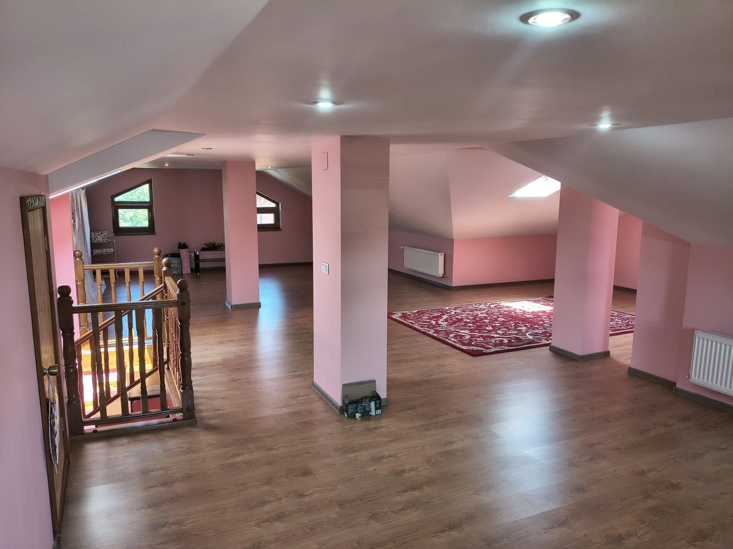 vila ind. 4cam(p+1+pod locuibil)3bai,mob-util/7min metrou DLeonida - Poză 11