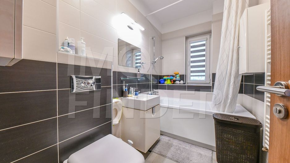 Apartament cu 3 camere, terasă și grădină privată , Bună Ziua - Poză 9