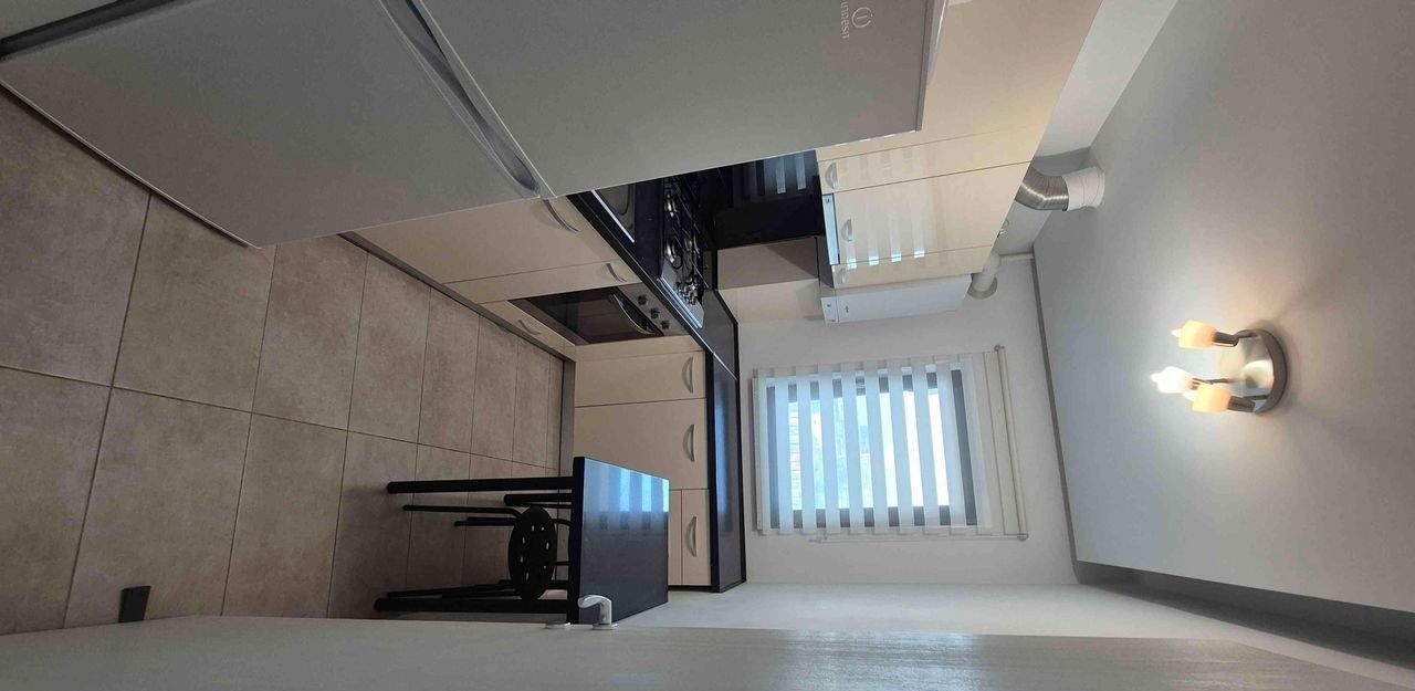 Se inchiriaza apartament 2 camere,  situat in complexul CITTA - Poză 3
