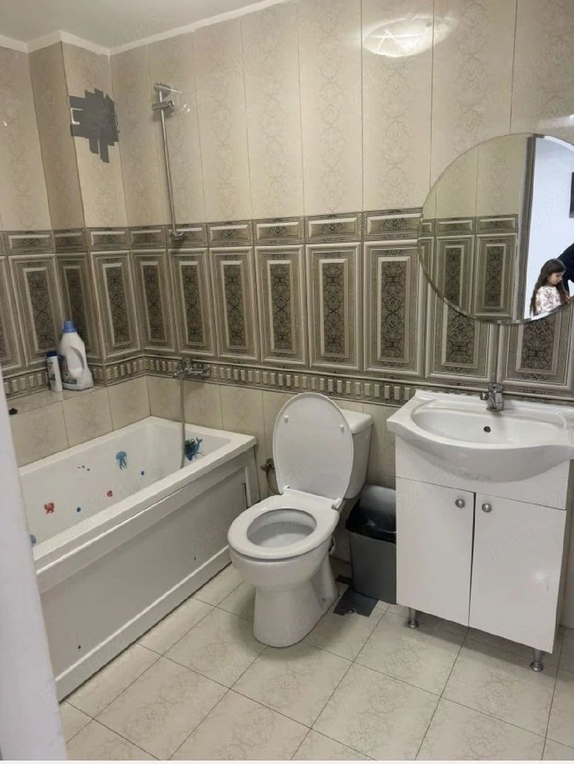 Apartament in zona Promenada Mall - Poză 6