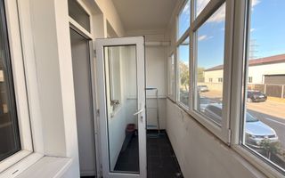 Apartament cu 2 camere, etaj intermediar, Centru, pe strada Traian! - Poză 8