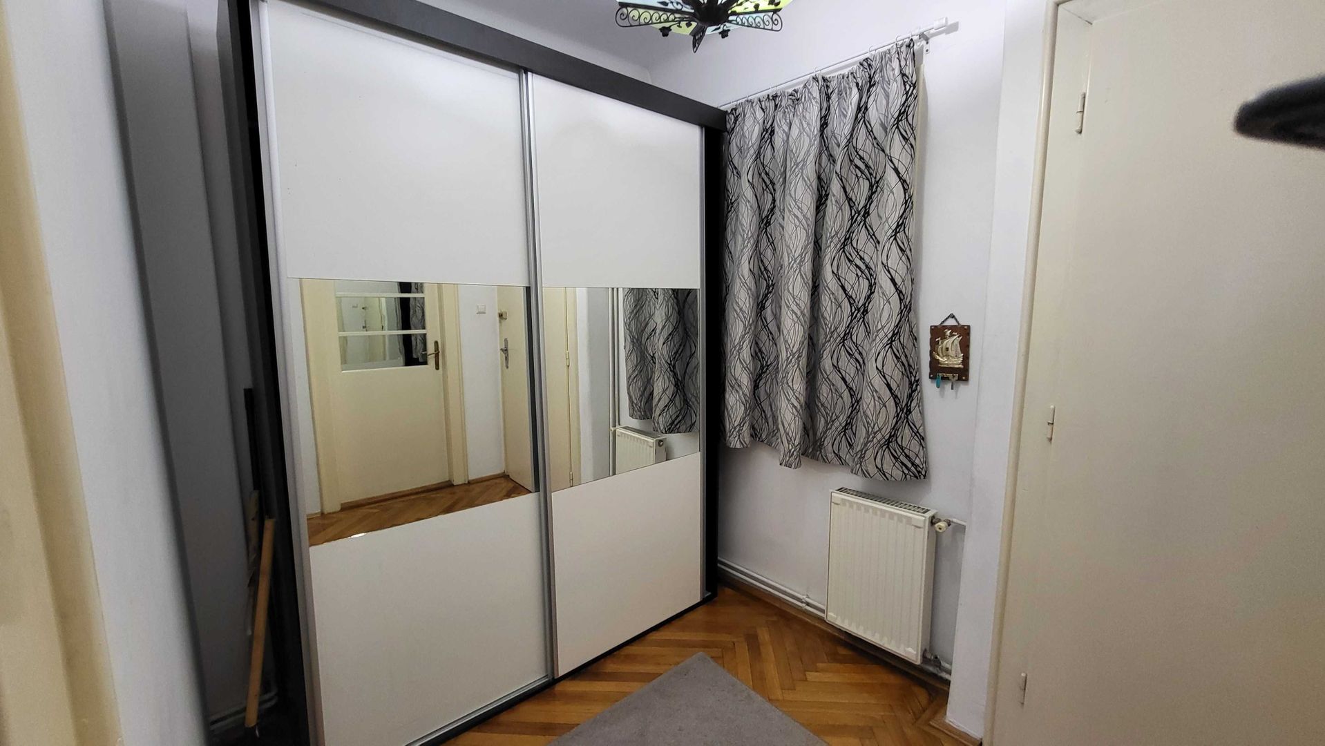 Balcescu | 2 Camere | Curte Comuna. - Poză 8