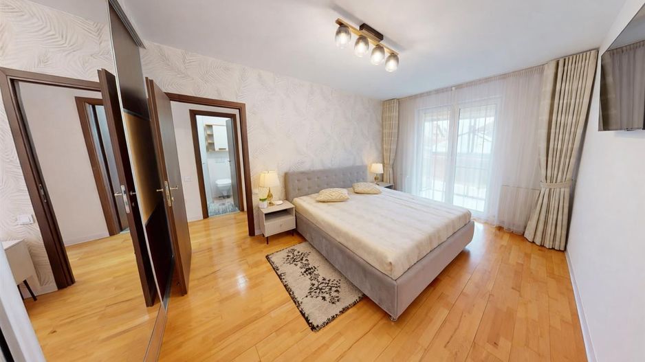 Spatialitate si confort: apartament 4 camere, Central, Brasov - Poză 3