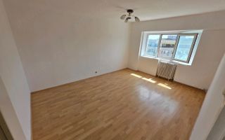 Apartament 3 camere, 71 mp, etaj 10, Dacia, bloc 1983, cu boxă - Poză 3