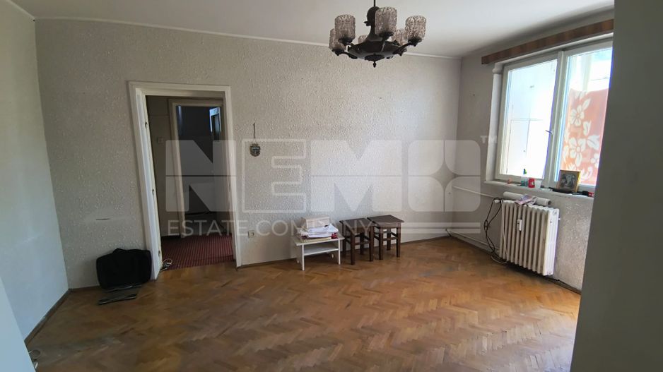 Apartament 3 camere, Ultracentral, etaj 2, vedere parc - Poză 2