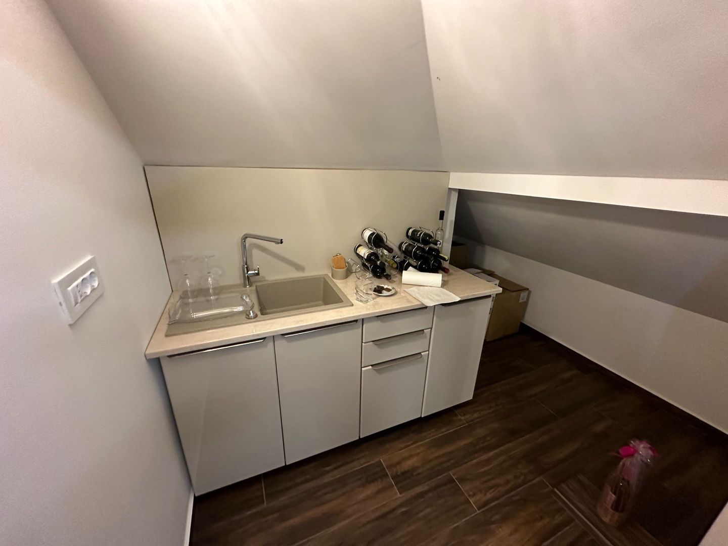 CASA EXCEPTIONALA CU LIVADA PROPRIE - Poză 37