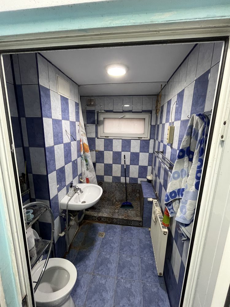 Apartament  4 camere de vanzare Apusului - Poză 3