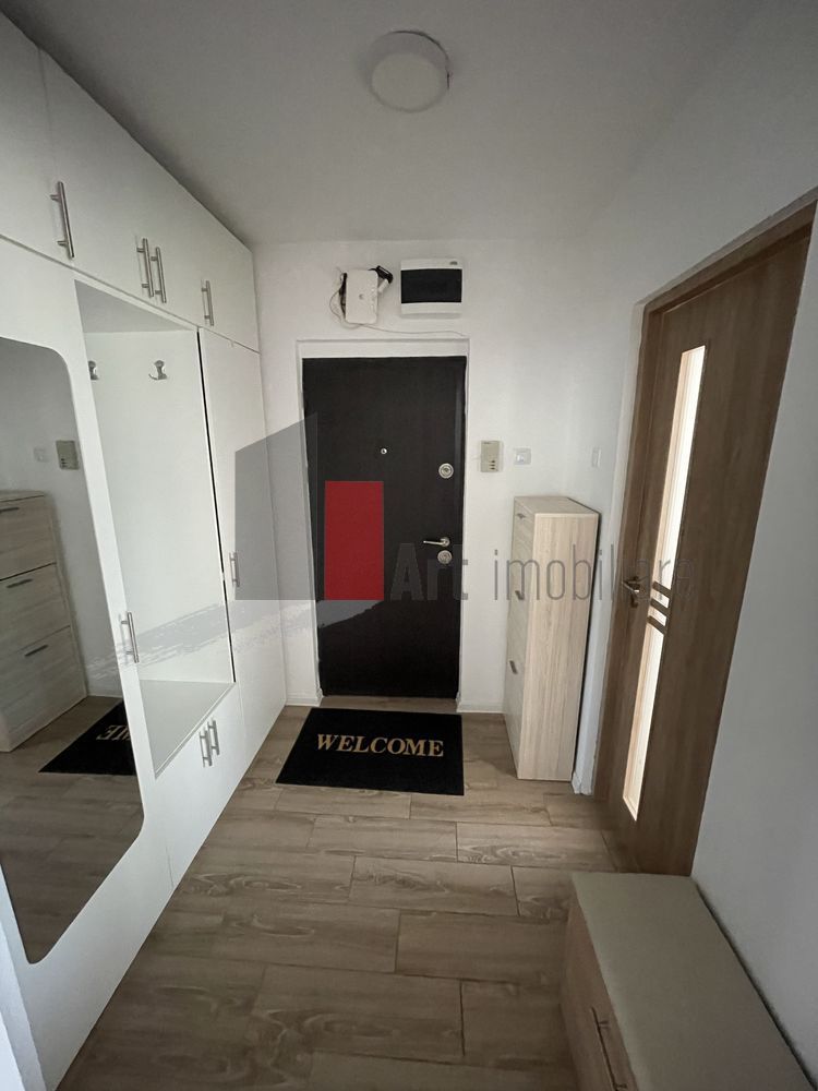 Inchiriem apartament 3 camere- Gorjului-Pet friendly - Poză 2