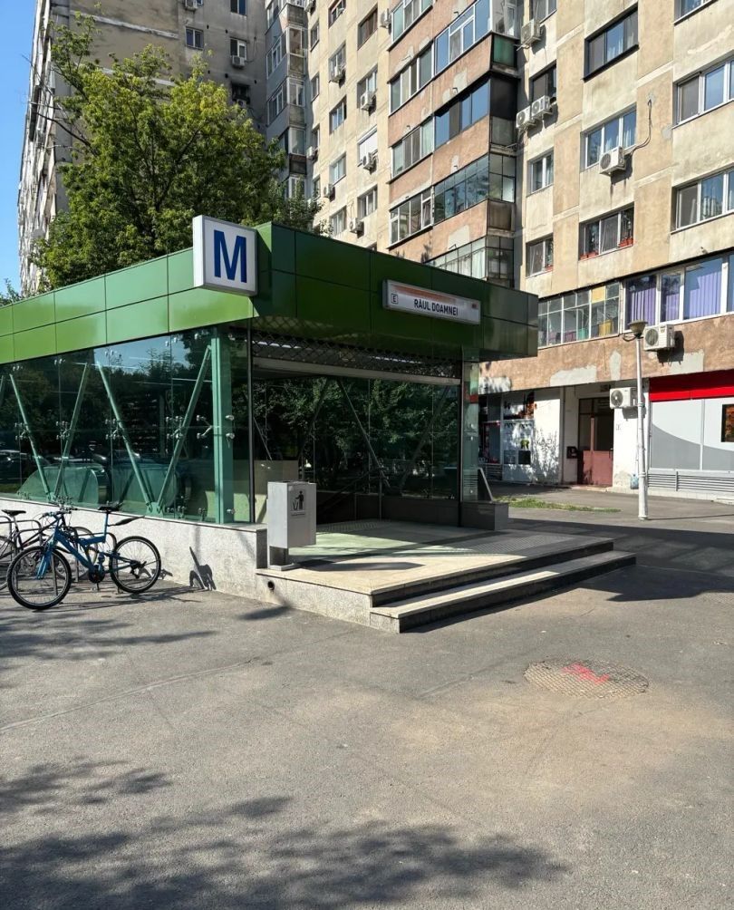 De vânzare: apartament 3 camere-Drumul Taberei-metrou-Râul Doamnei - Poză 8