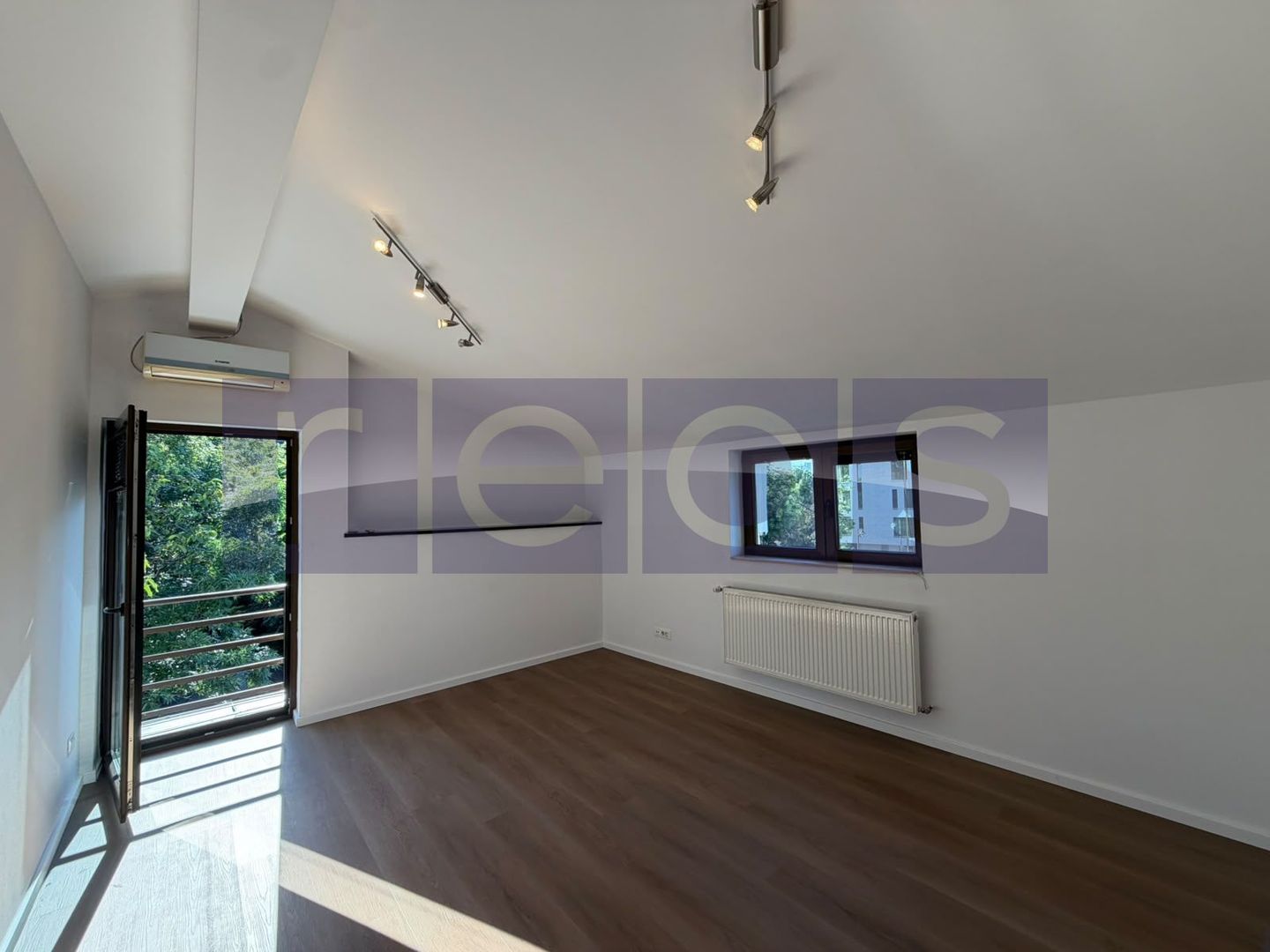 VANZARE APARTAMENT IN VILA | PARC KISELEFF | 134MP | NOU RENOVAT | - Poză 11