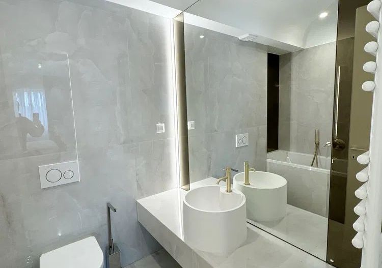 Apartament de 3 Camere în Cortina North I Mobilat Complet I Piscina - Poză 8
