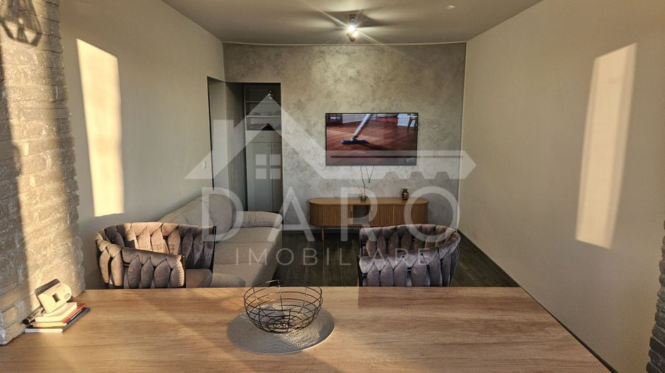 Apartament de vanzare 2 camere Aleea carpati etaj 1 - Poză 2