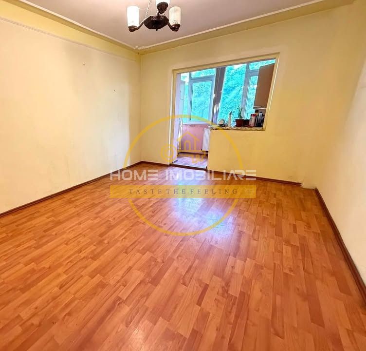Etaj 2-Apartament-2Camere Decomandat 56mp-Nicolina PIZZA NICO! - Poză 1
