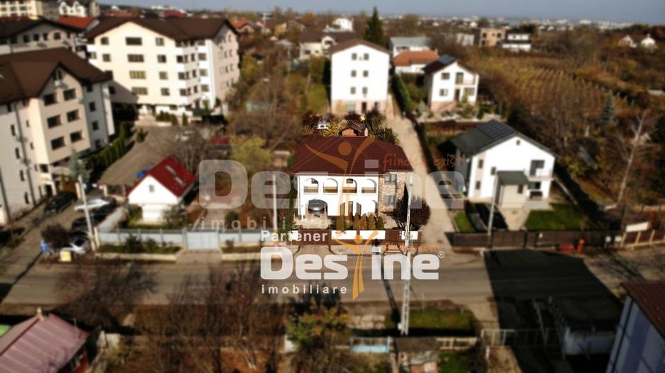 Comision 0% Casă individuală stil grecesc 5 camere S+P+1+pod, 200 mp - Poză 1