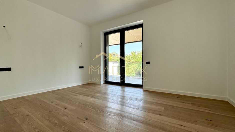 Vila cu 5 camere  *366mp* / Curte privată *315mp* / Pipera - Lake View - Poză 31