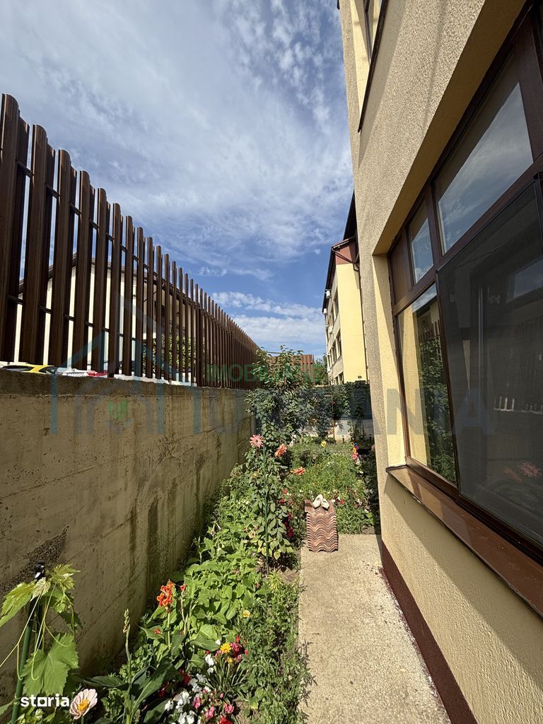 Persoană fizică, apartament cu 3 camere și grădină - Poză 6