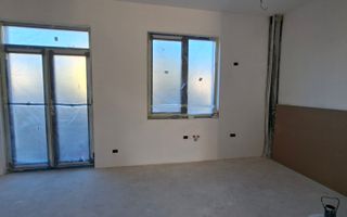 Duplex cu pozitie centrala in Dumbravita - Poză 6