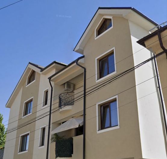 Apartament 3 camere ultracentral parcare privata  bloc nou 2024 - Poză 8