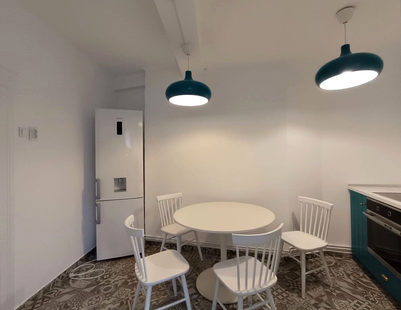 Vanzare apartament complet renovat zona Universitatii - Poză 19