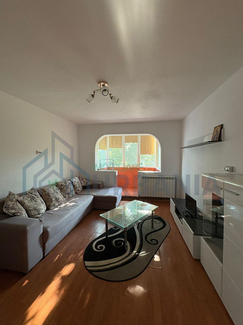 Apartament de închiriat, 3 camere, zona Alexandru cel Bun - Poză 1