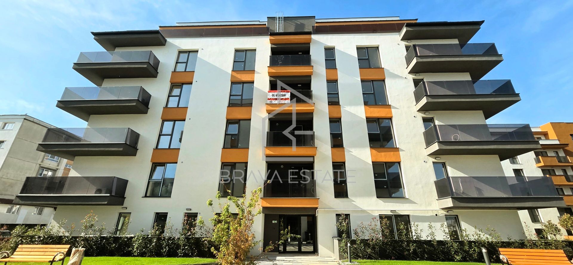 COMISION 0 %! Apartament 2 camere, 52mp, balcon 5mp, lift, Intre Lacuri - Poză 1