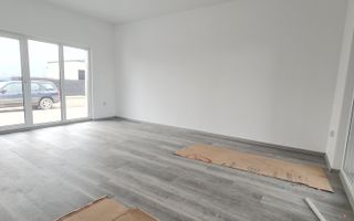 Casa 4 camere un nivel finalizata intabulata cartier Izvor Tarlungeni - Poză 2