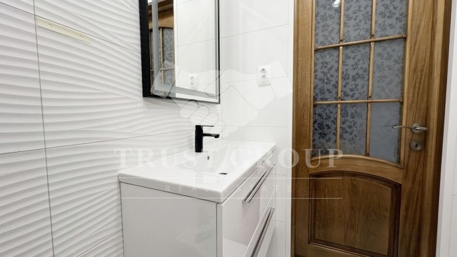 Apartament 3 camere Victoriei | Centrala proprie | Imobil 1979 - Poză 13
