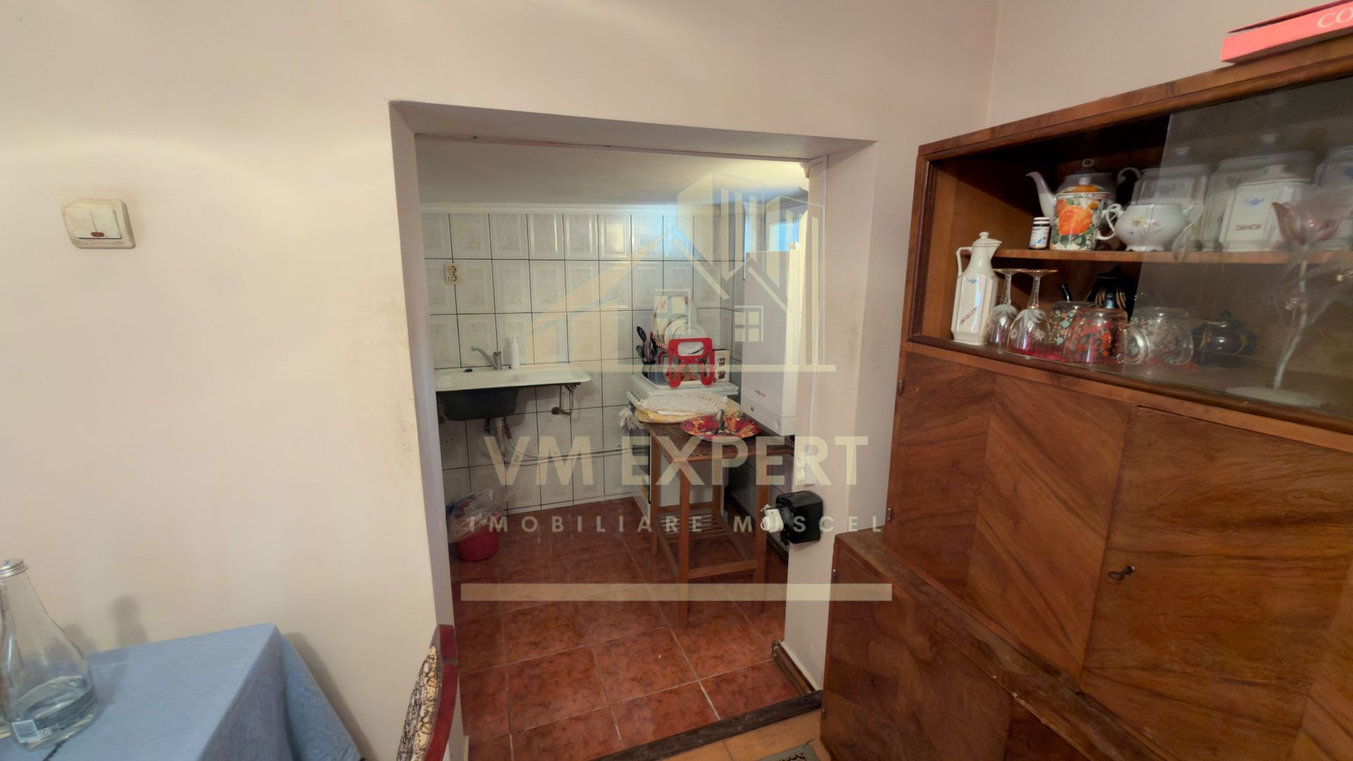 CASĂ 4 CAMERE TEREN 1316 MP LEREȘTI ARGEȘ - Poză 11