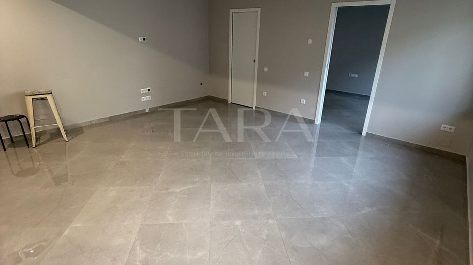 Apartament Modern, 2 Camere – Ultracentral,  Piața Unirii. - Poză 7