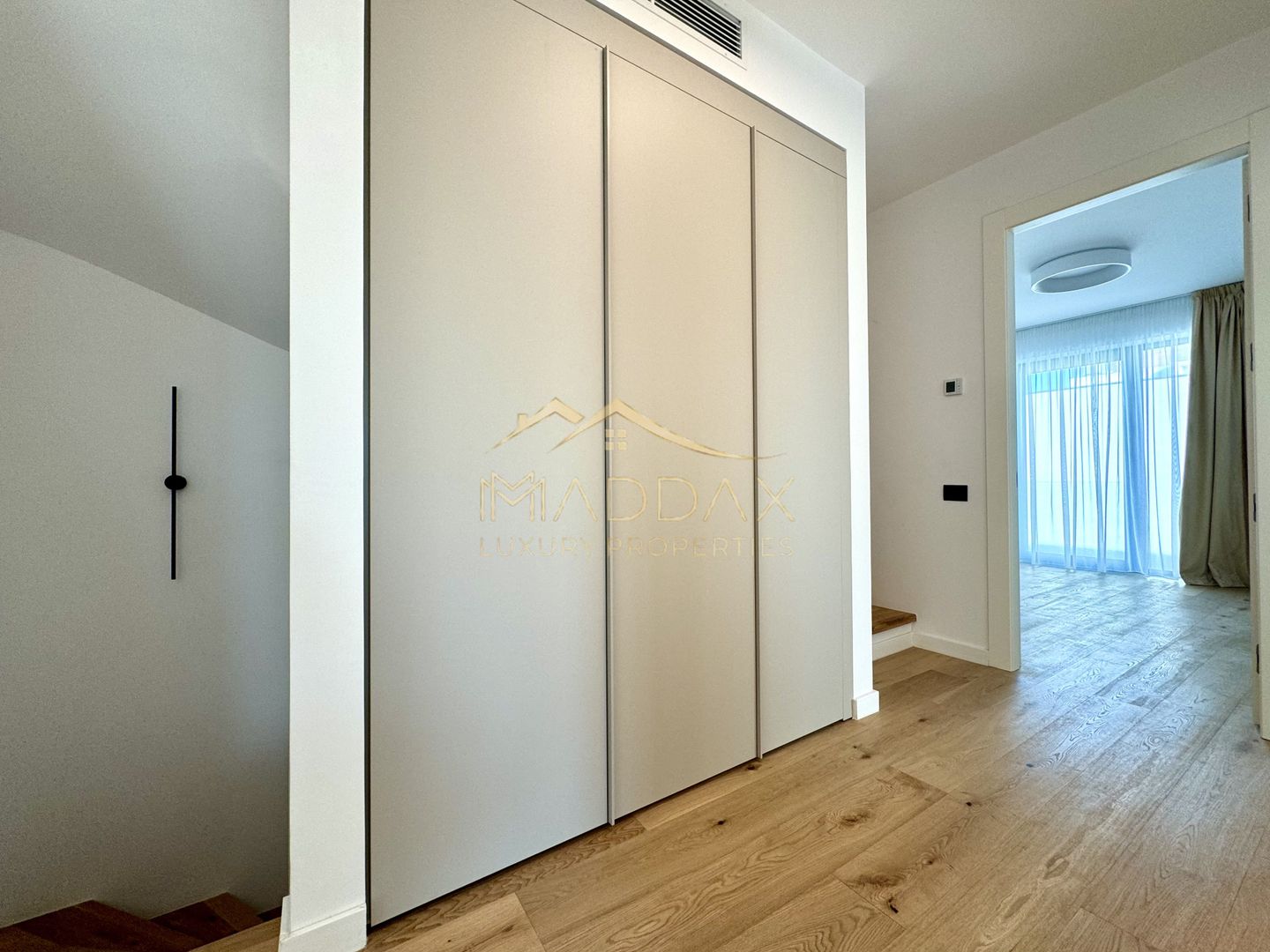 Vila cu 5 camere  *366mp* / Curte privată + piscina*315mp*/ Pipera - Lake View - Poză 52