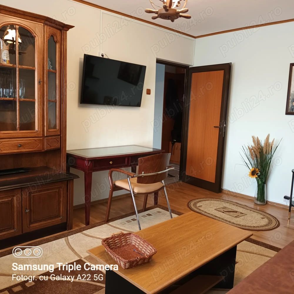 Apartament 2 camere - metrou Aurel Vlaicu, etaj 3/4, centrală, mobilat complet. - Poză 2