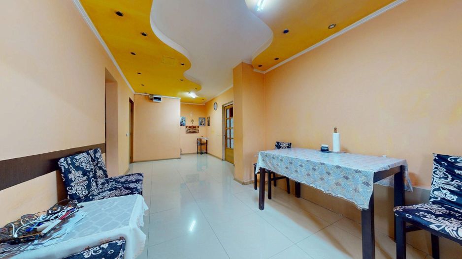 Apartament 4 camere– Zona Teiul Doamnei - Poză 4