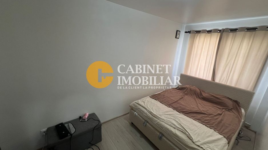 MIRCEA CEL BATRAN - Apartament 3 Camere - 62 MP - Poză 2