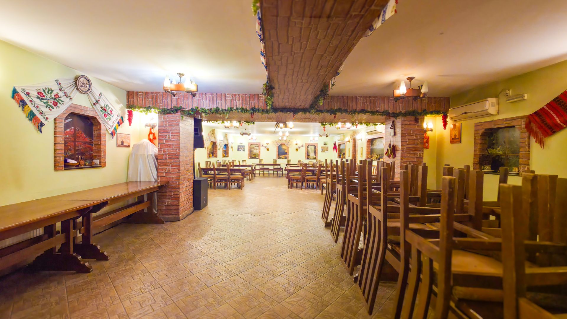 De vânzare – Proprietate comercială tip Restaurant & Salon Evenimente - Poză 11