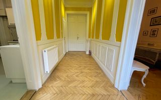 Apartament 4 camere spatios  in zona Sinaia - Poză 13