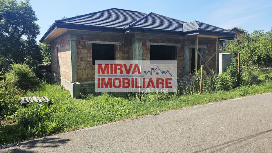 🏡 Casă la roșu cu 4 camere, 122 mp utili, teren 465 mp – Băicoi - Poză 7