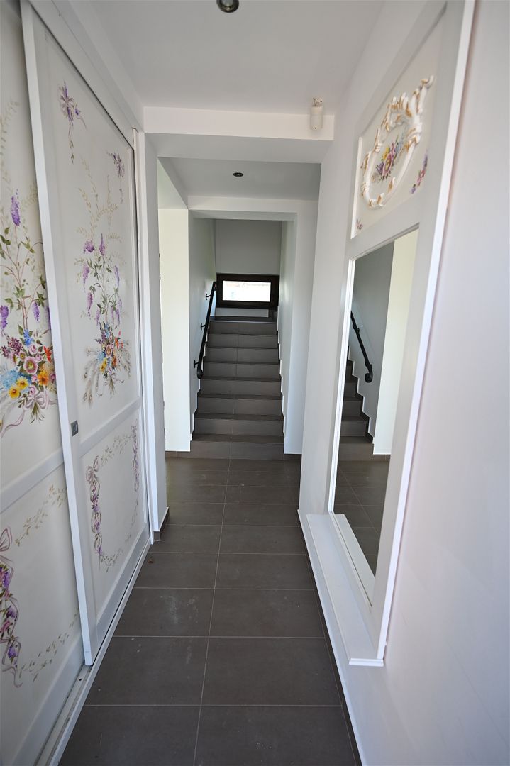 Casă / Vilă cu 4 camere de închiriat în zona Aradului - Poză 11