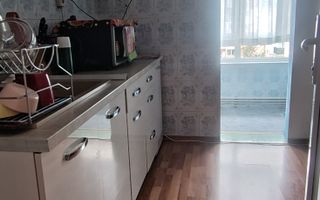 De vânzare apartament 2 camere în Valea Aurie - Poză 4
