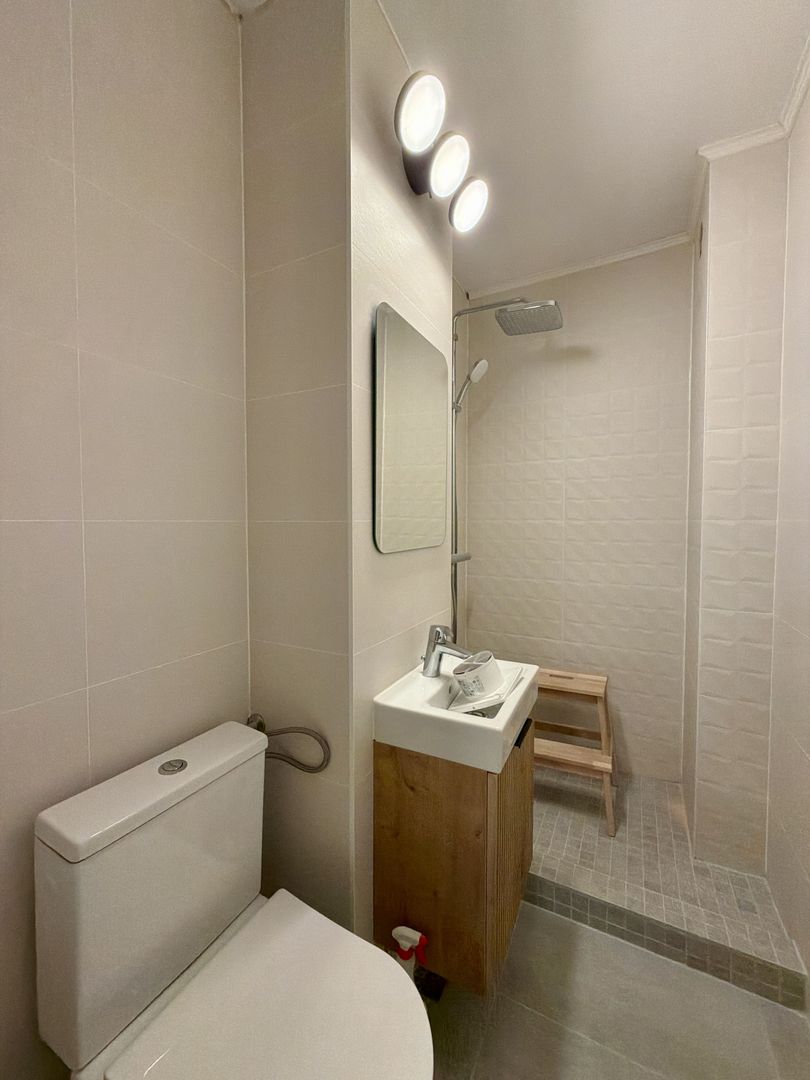 4 camere renovat| boxa | poziție excelenta Universitate - Poză 16