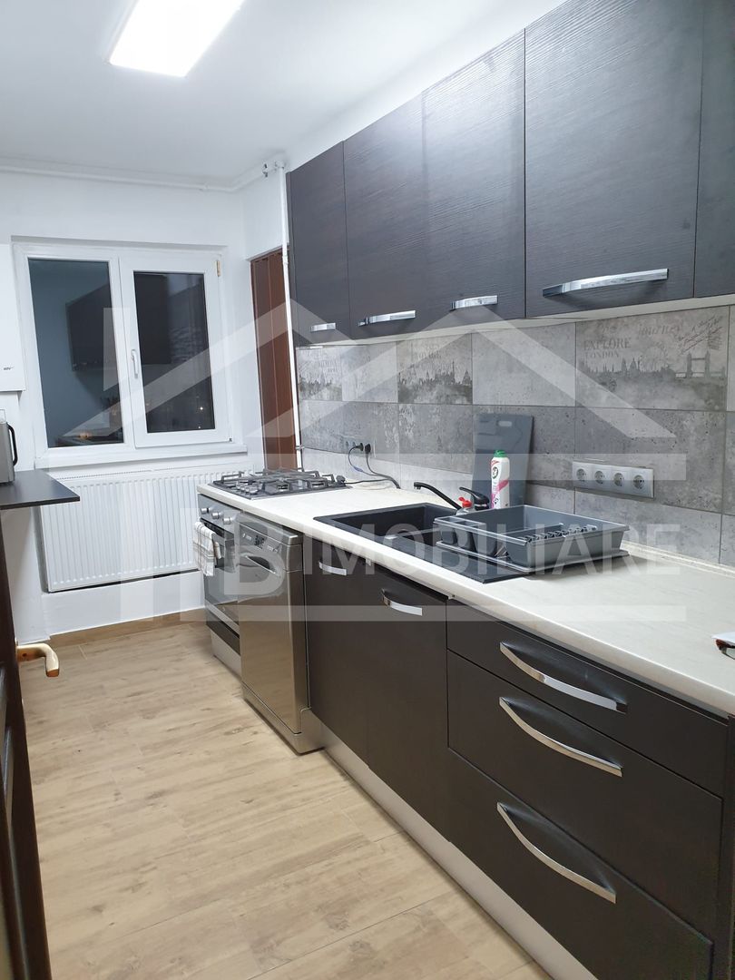 Apartament cu 2 camere, 60mp, decomandat, zona Poli 2 - Poză 7