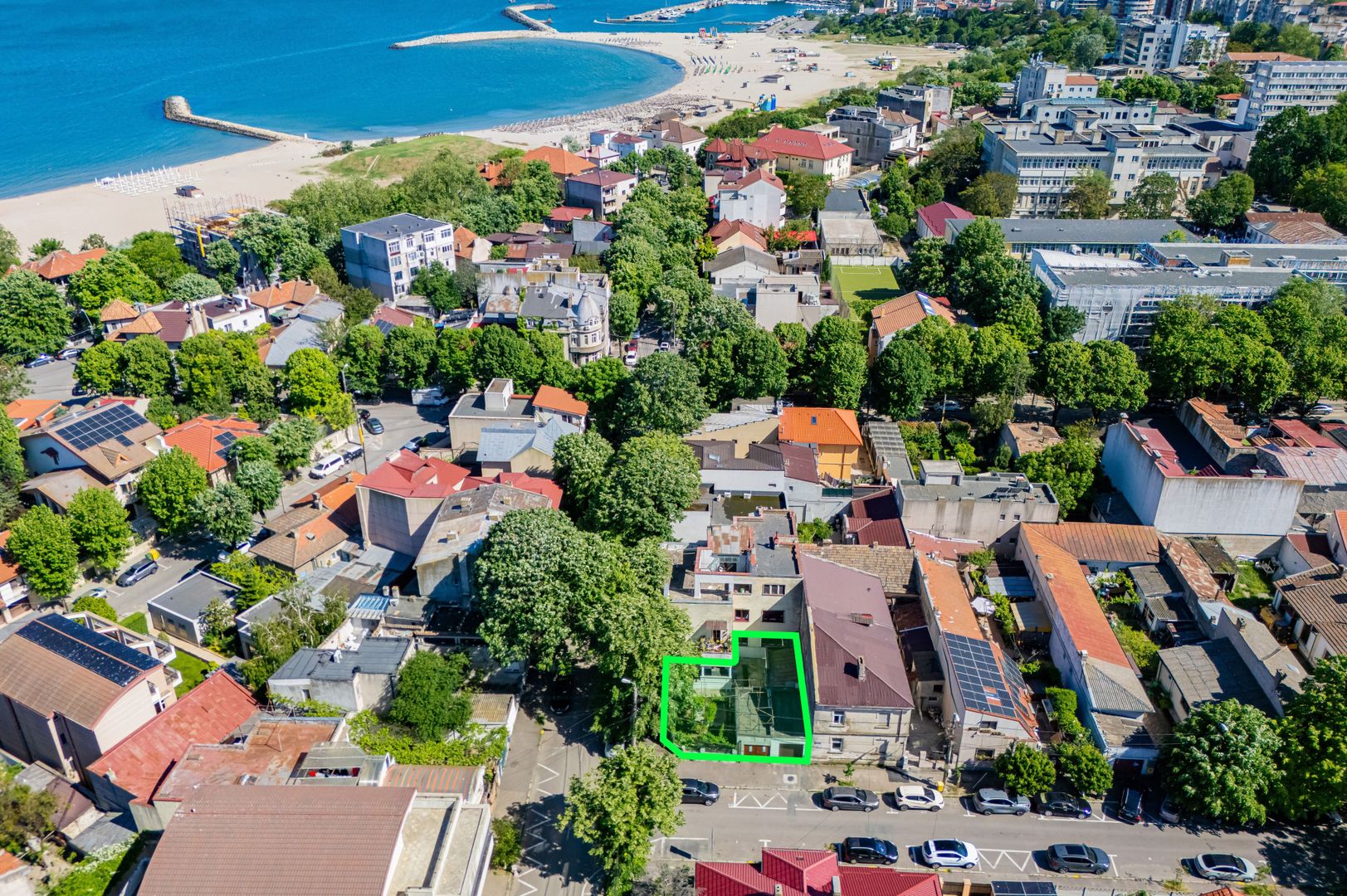 Raritate | Casa Căsătoriilor | Apartament în vilă, curte, 2 garaje! - Poză 2