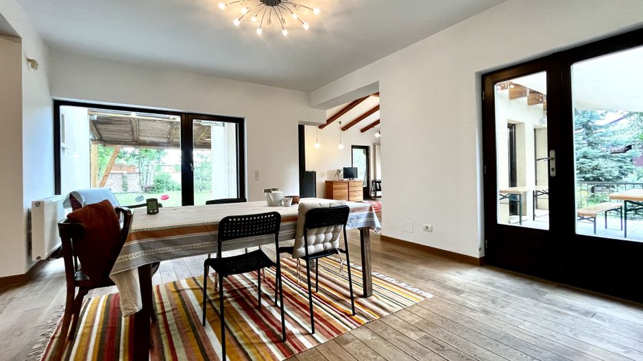 Casă de vis în Giroc – Eleganță clasică, spațiu vast și confortabil - Poză 7
