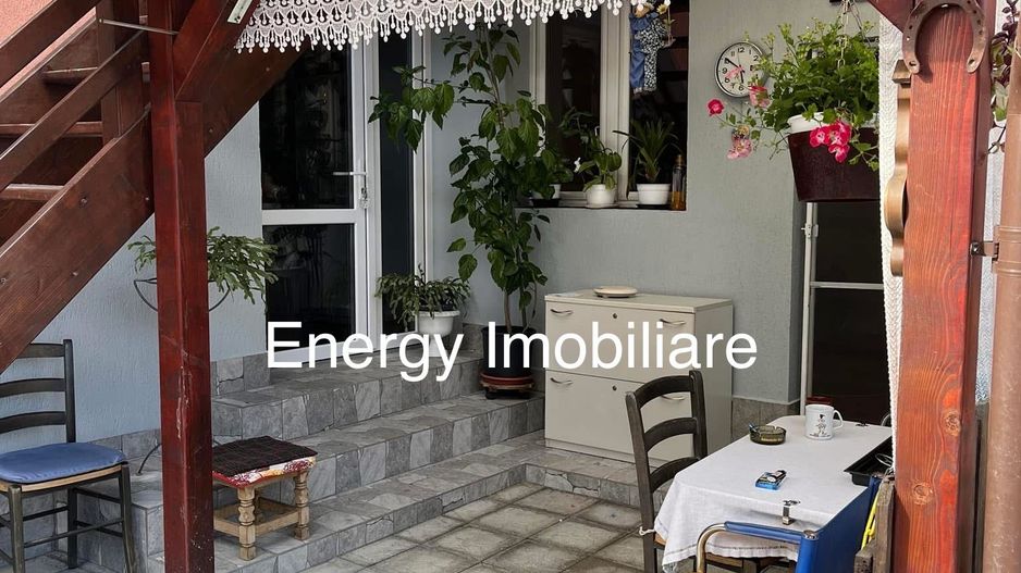 Casă particulară zona 22 Decembrie 1989 - Poză 4