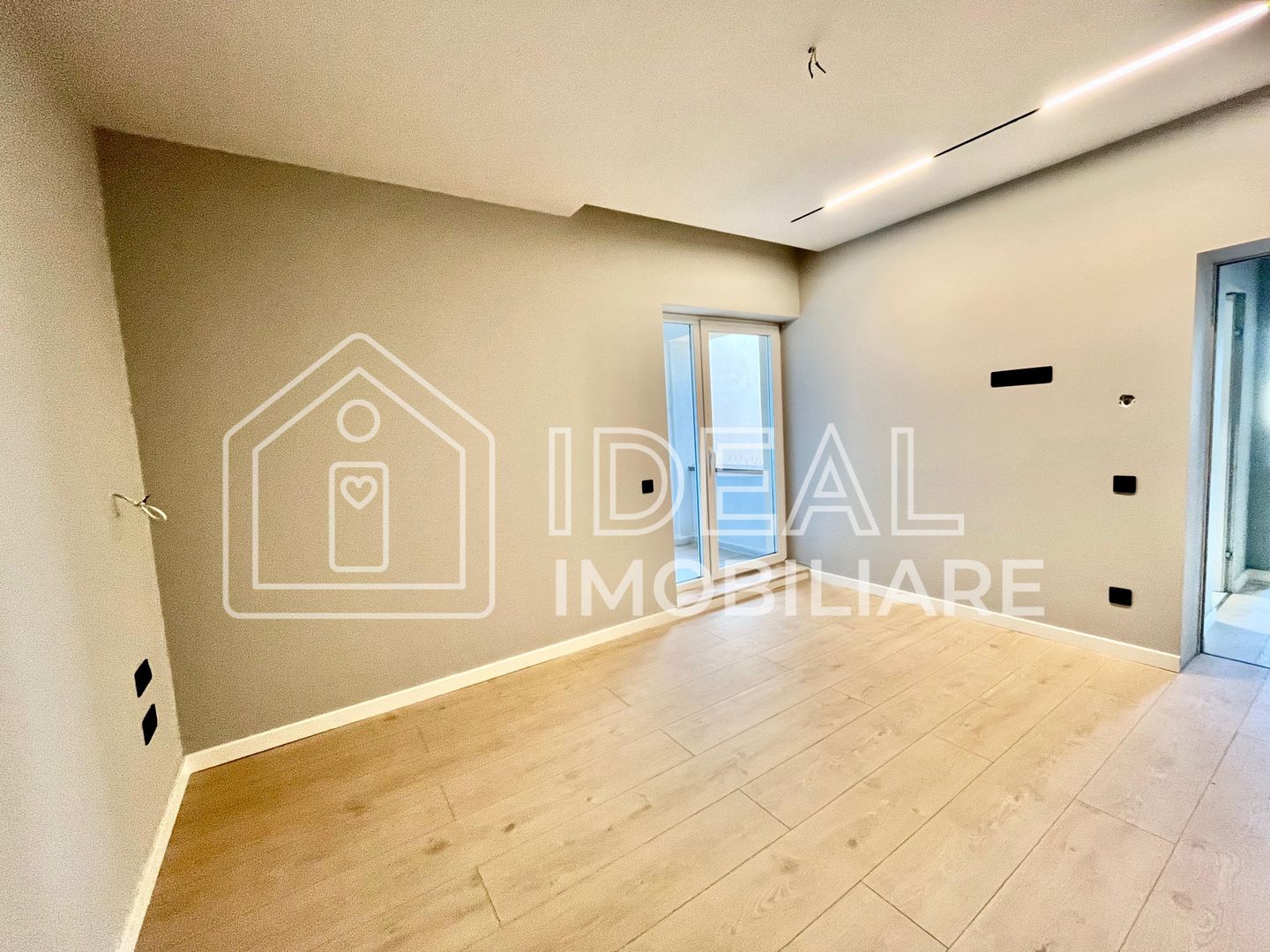 Penthouse cu 3 camere LA CHEIE, cu terase de 200mpu, zona Calea Surii Mici - Poză 8