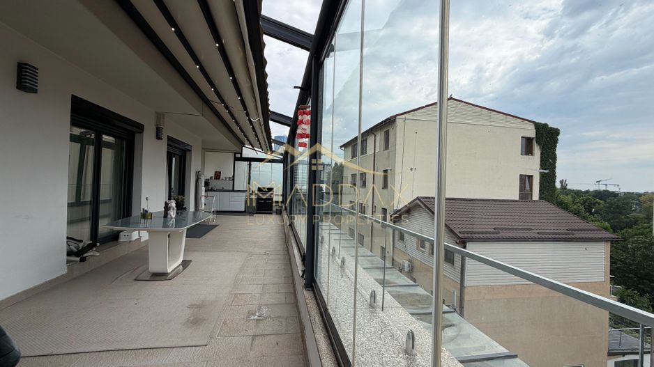 Apartament de tip Duplex 6 camere *250mp* + 2 Garaje // Herastrau - Poză 37