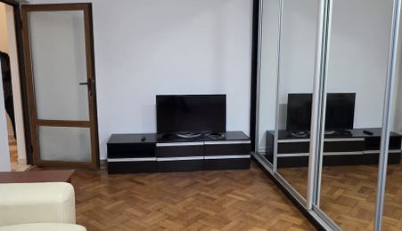 De închiriat: apartament 3 camere- Afi Cotroceni+parcare -pet friedly