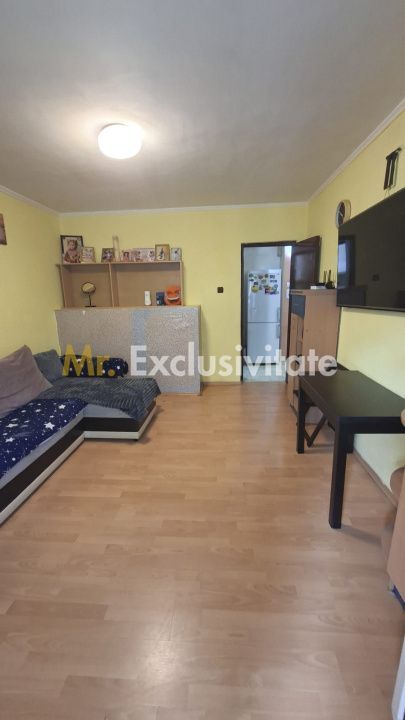 Apartament de 2 camere et.1 zona Piață Razboeni - Poză 8