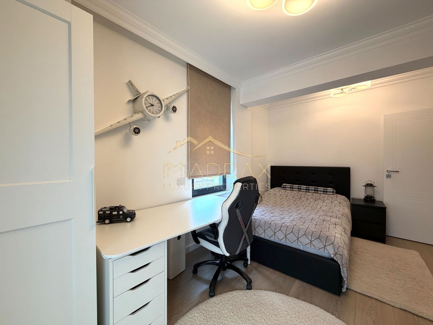 Apartament de tip Duplex 6 camere *250mp* + 2 Garaje // Herastrau - Poză 13